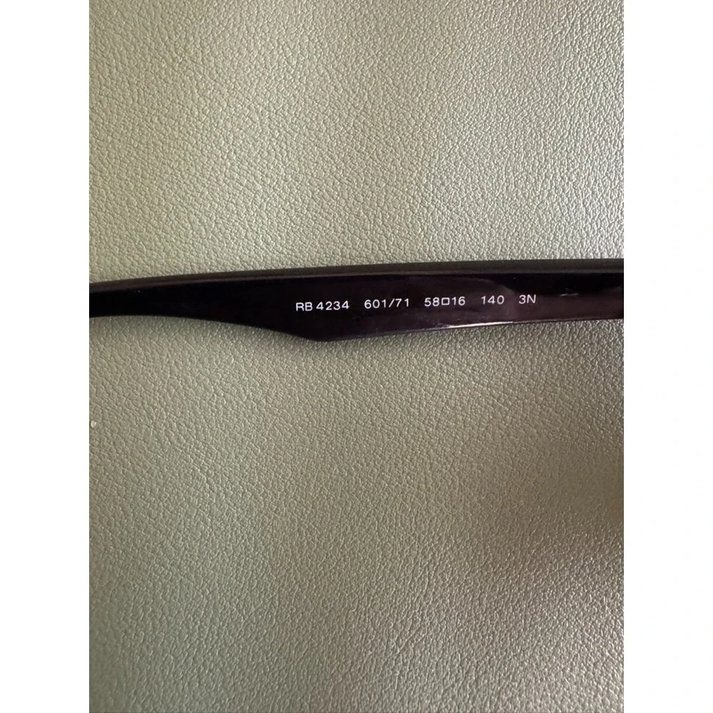 RAY-BAN Sunglasses Black Square Frame RB 4234 601/71 58-16-140 3N